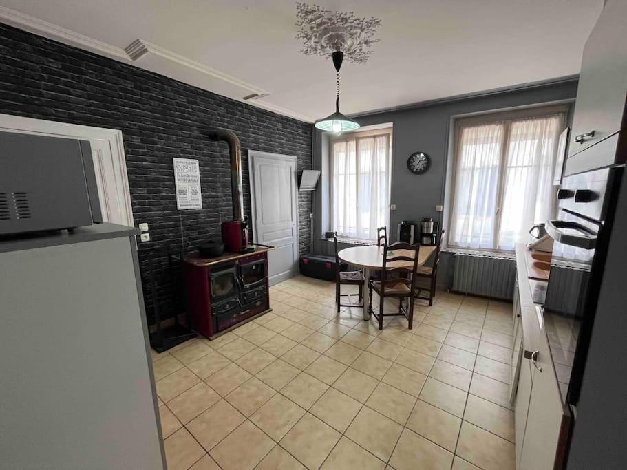 Deux Jacuzzi Terrasse Vakantiehuis Vigneulles-lès-Hattonchâtel