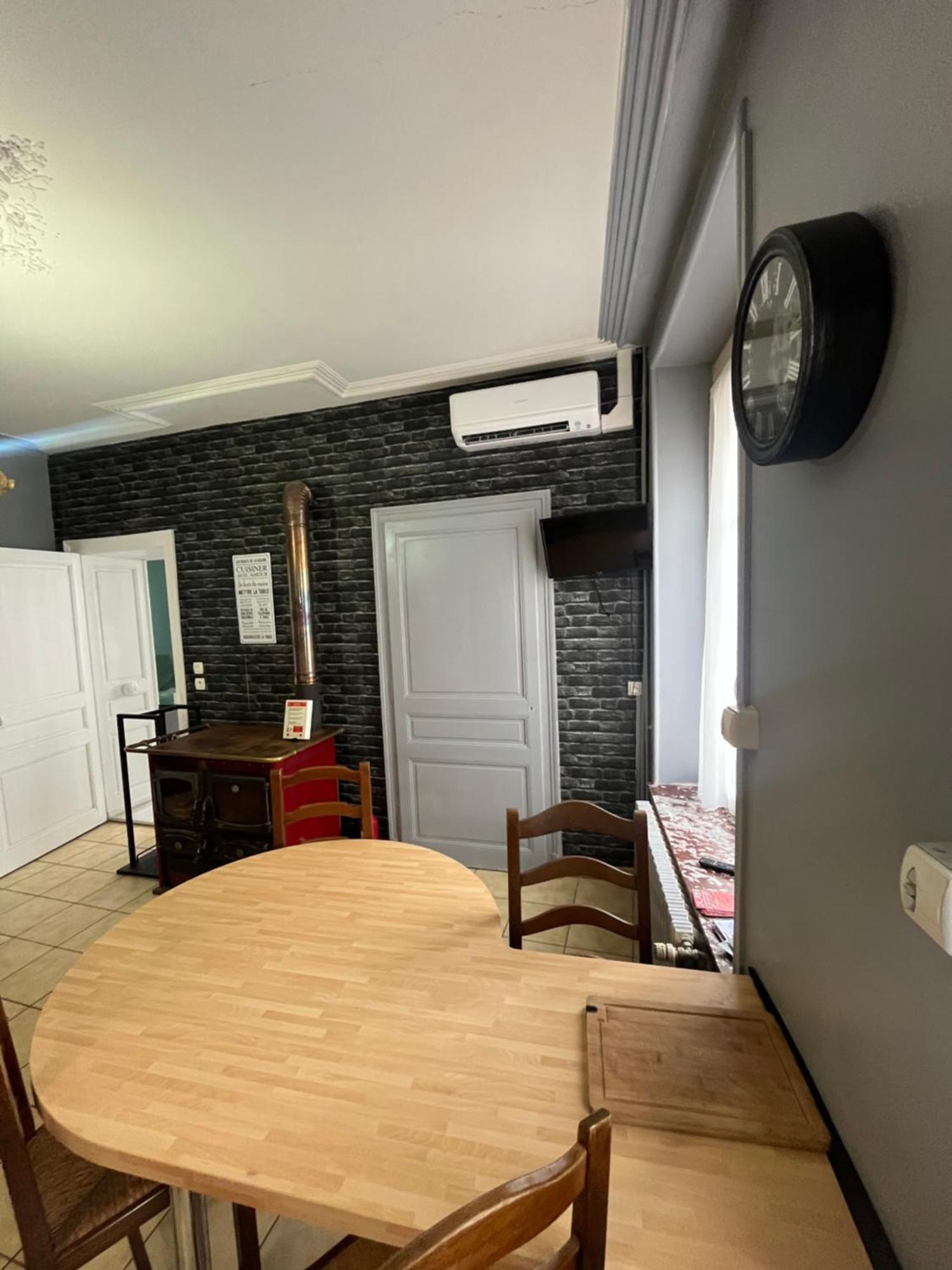 Deux Jacuzzi Terrasse Vakantiehuis Vigneulles-lès-Hattonchâtel