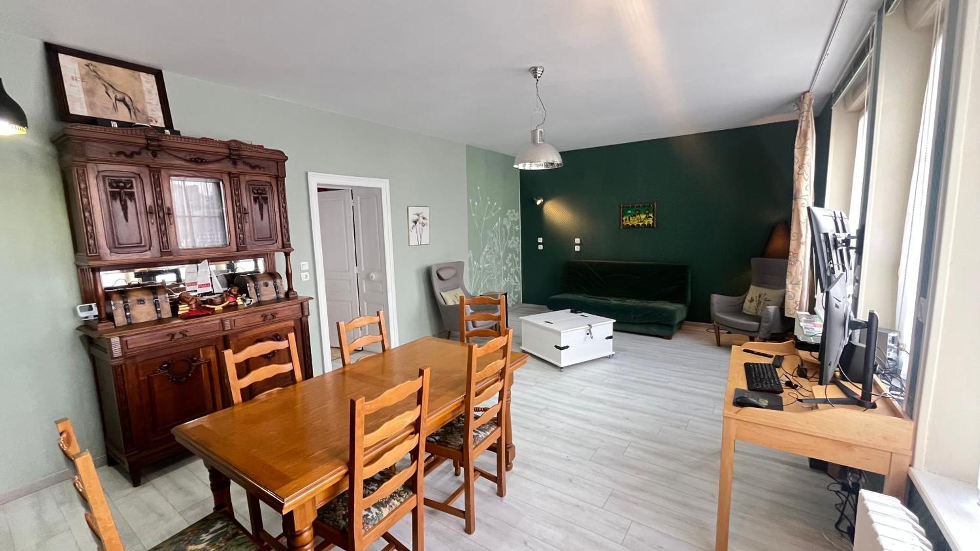 Holiday home Deux Jacuzzi Terrasse Vigneulles-les-Hattonchatel